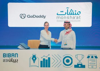 “منشآت” توقع اتفاقية شراكة مع “GoDaddy “.. في بيبان 23
