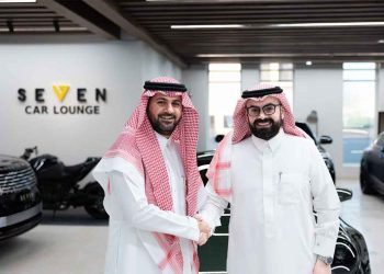“سـڤـن اكسبيرينس” تستفيد من خدمات السفر الشاملة التي توفرها “المسافر” لعشاق السيارات داخل وخارج المملكة العربية السعودية