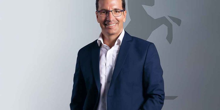 إطارات كونتيننتال ترحب بخوان أوروبورو ألونسو مديرا عام جديدا للمملكة العربية السعودية