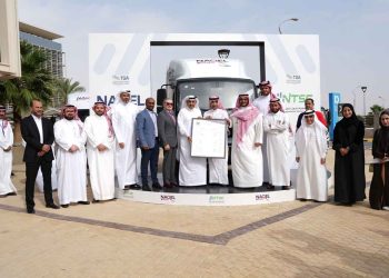 الشركة الوطنية لحلول النقل (NTSC) وناقل إكسبرس تعلنان عن عقد شراكة استراتيجية لدعم الخدمات اللوجستية المستدامة