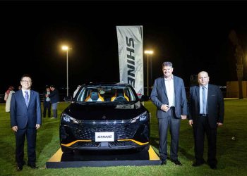 التوكيلات العالمية – دونغ فينغ تكشف الغطاء عن طراز Shine السيدان الشبابية