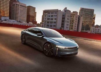 مجموعة “لوسد” تطلق Lucid Air بمزايا جديدة تجعل امتلاك السيارة الكهربائية الفاخرة و الأكثر تتويجاً أسهل من أي وقت مضى