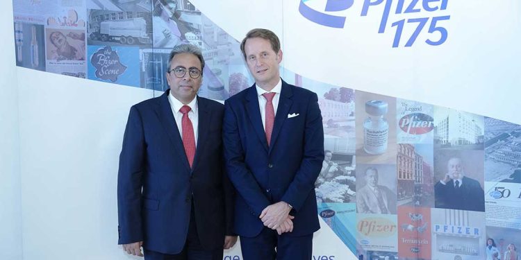 فايزر تحتفل بمرور 175 عاما على تراثها العالمي وعقود حافلة  بالإنجازات في المنطقة
