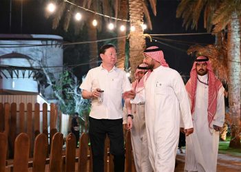 سفير الصين لدى المملكة يزور منطقة “City Walk” ضمن فعاليات موسم جدة 2024