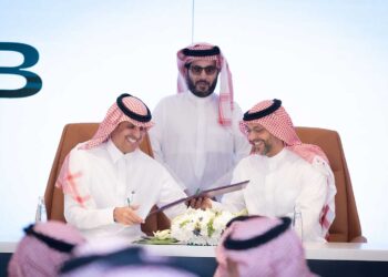 البنك الأهلي السعودي وموسم الرياض يوقعان اتفاقية الراعي البلاتيني الرسمي لموسم الرياض Powered by SNB
