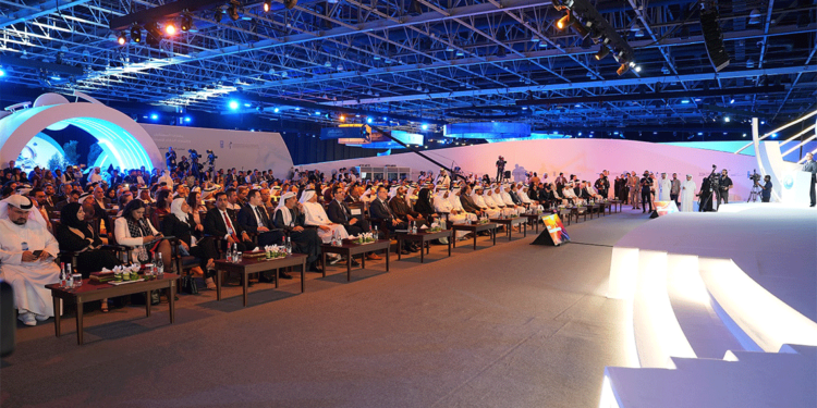 انطلاق فعاليات الدورة التاسعة من “قمَّة المعرفة” وتكريم الفائزين بجائزة محمد بن راشد آل مكتوم للمعرفة