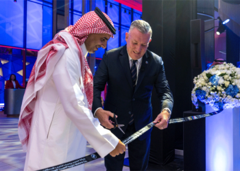 محمد يوسف ناغي للسيارات تدخل حقبة جديدة من القوة والدقة مع إطلاق  BMW M5  في المملكة العربية السعودية