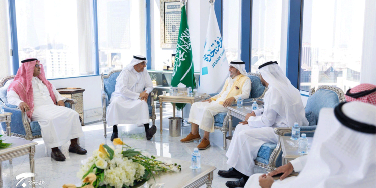 محافظ الهيئة السعودية للمواصفات والمقاييس والجودة يزور غرفة جدة لتعزيز التعاون مع القطاع الخاص في مجالات الجودة والمواصفات