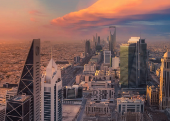 الاقتصاد السعودي في 2024: نمو متوازن رغم تحديات القطاع النفطي
