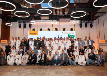 شركة المطلق كونتيننتال تستضيف حدثاً حصرياً في مدينة جدة احتفالا بشراكتها مع موزعي إطارات الركاب وتشارك رؤيتها للعام 2025