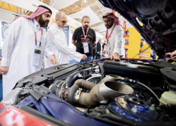 أوتوميكانيكا الرياض 2025 يسلط الضوء مخاطر المنتجات الرخيصة في سوق العناية بالمركبات بالمملكة