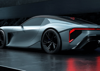 لكزس تكشف الستار عن سيارتها الرياضية الاختبارية المستقبلية