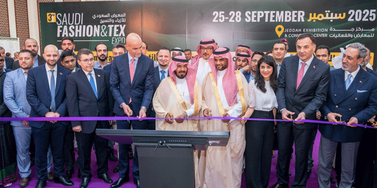 عالم الموضة ينطلق عالميًا من جدة في افتتاح المعرض السعودي الثالث للموضة والمنسوجات