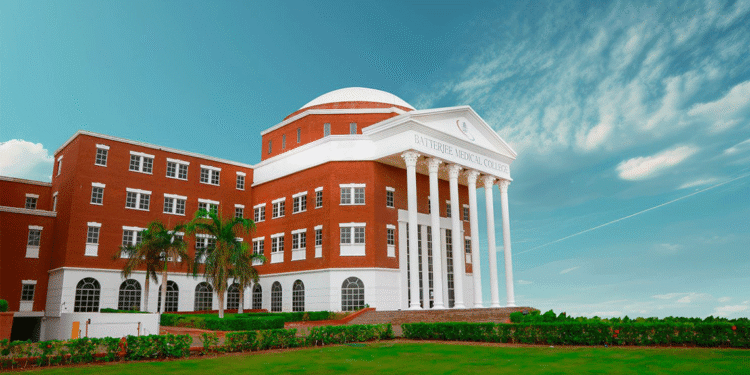 بشراكة مع Veeam: “كلية البترجي الطبية” تُسرّع نموها العالمي بتحقيق استعادة للبيانات أسرع بنسبة 80%