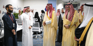 محافظ جدة يفتتح مجمع ومنطقة وادي جدة للابتكار والأعمال بجامعة الملك عبدالعزيز