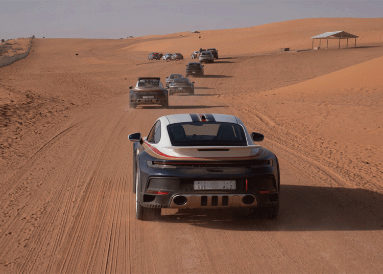 بورشه السعودية تطلق تجربة القيادة على الطرق الوعرة في قلب صحراء