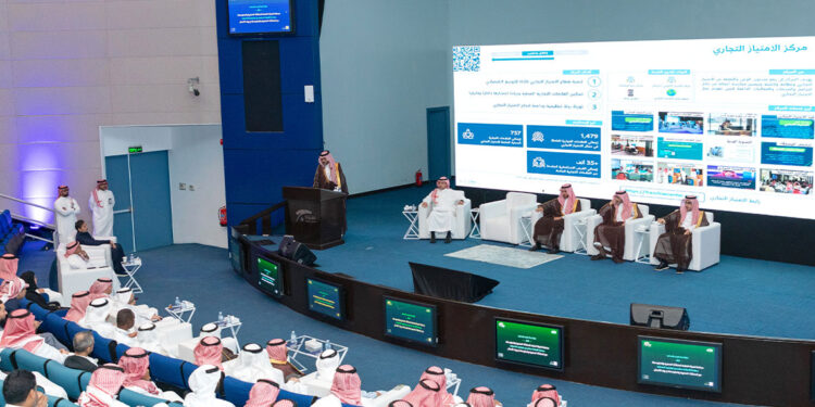 محافظ “منشآت” يلتقي رئيس وأعضاء غرفة جدة لبحث تعزيز منظومة ريادة الأعمال
