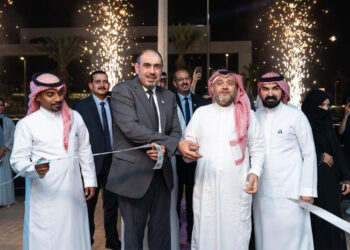 «بدجت السعودية» تطلق «عالم السيارات» ثالث علاماتها التجارية في قطاع التأجير قصير الأجل.