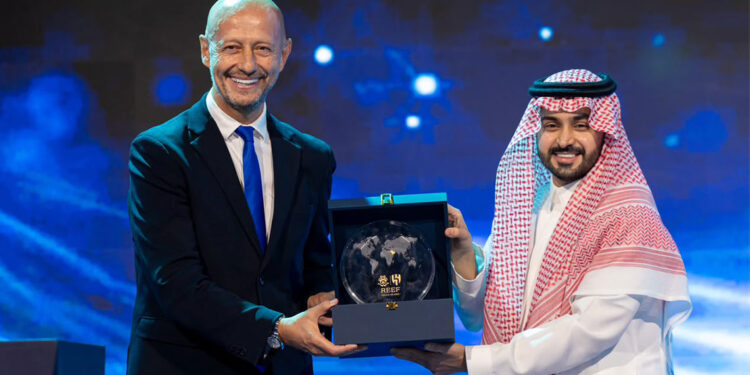 توقيع شراكة استراتيجية بين ريف ونادي الهلال السعودي بقيمة 200 مليون ريال حتى 2031