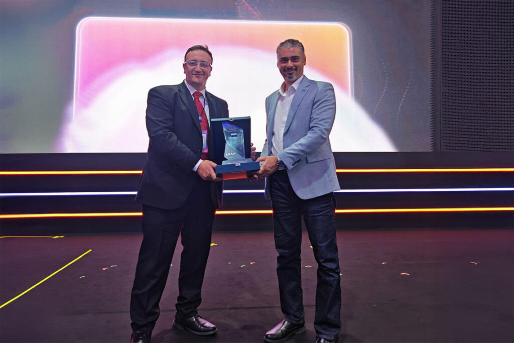 تكريم شركة HID في المملكة تقديرًا لريادتها في مجال تقنيات التحقق من الهوية الرقمية.