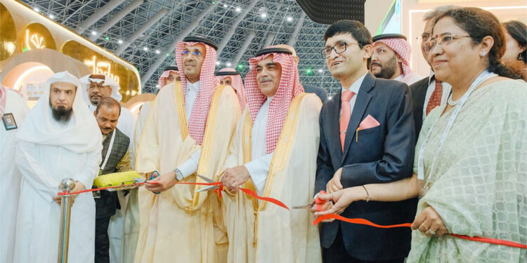 المهندس خليل بن إبراهيم بن سلمة يفتتح معرضي سعودي فود وسعودي فود للتصنيع في جدة